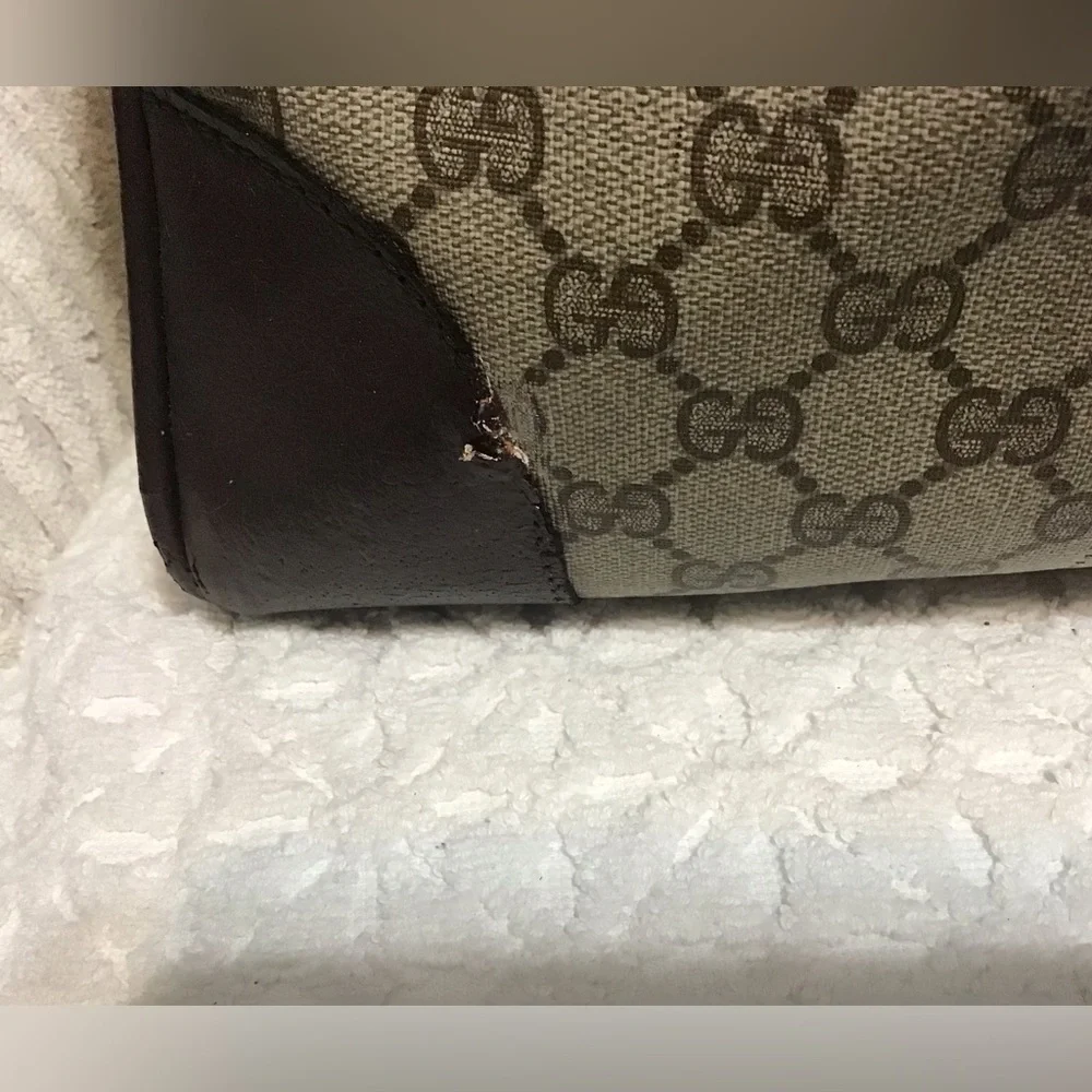 Gucci Travel Bags - Picture 16 of 16